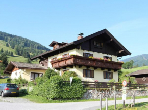 Гостиница Spacious Apartment in Leogang Salzburg with Garden  Леоганг